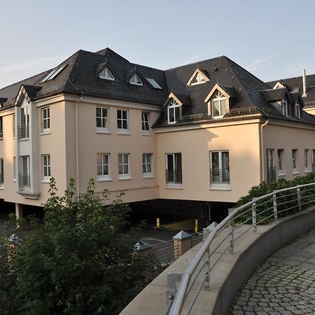 Attraktives Appartement Im Stadtzentrum Plauen Balkon Lift Exterior photo